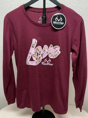 Realtree Long Sleeve Tee with Pink Camo 'Love' Graphic - Burgundy